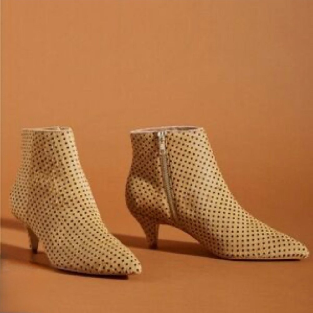 Anthropologie Calf Hair Autumn Ankle Booties Size 9